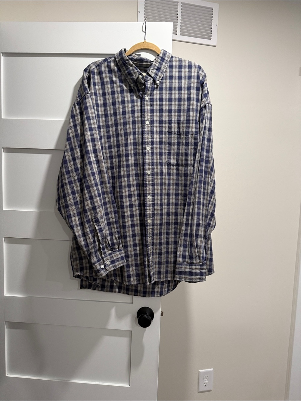 Eddie Bauer Blue/Gray/Cream Plaid Button-Down Shirt